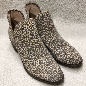 Lucky Brand women’s bootie